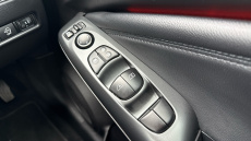 Nissan Juke 1.0 DiG-T N-Connecta 5dr DCT Petrol Hatchback